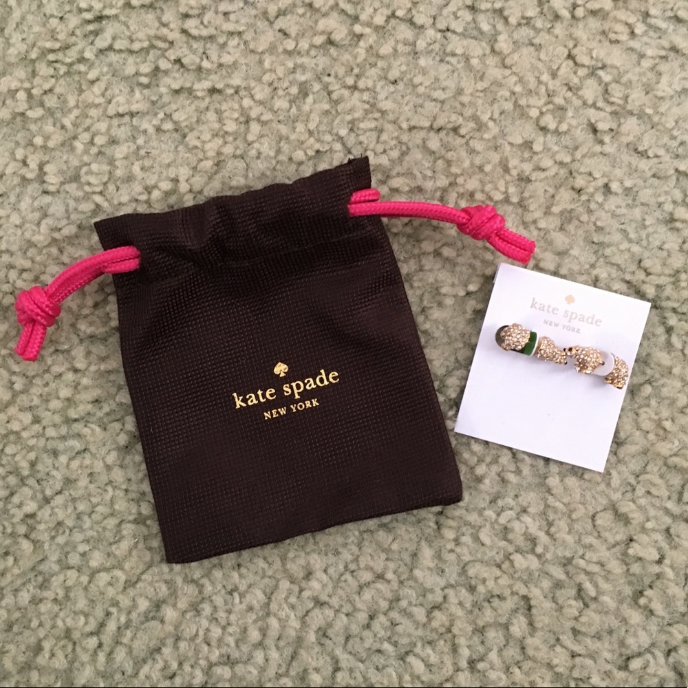 NEVER USED Studded Bear Earrings 🐻💎